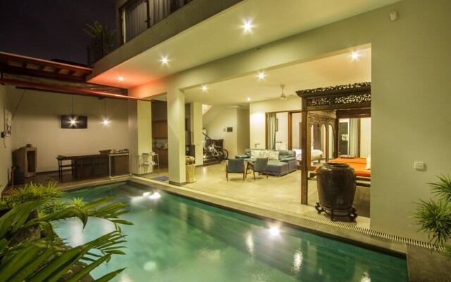 Villa Rainbow Runner