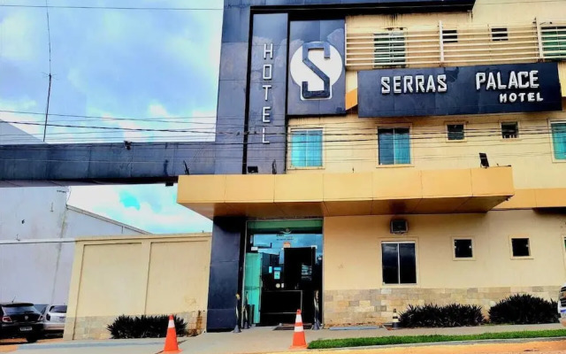 Serra's Comfort Hotel