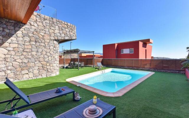 Villa Eagle 8 by VillaGranCanaria