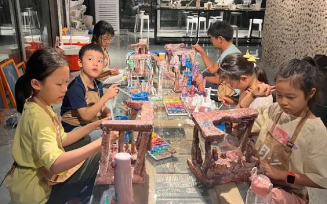 Wanshenggu ART Homestay, Beijing