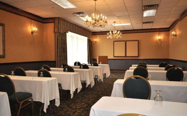 Best Western University Plaza