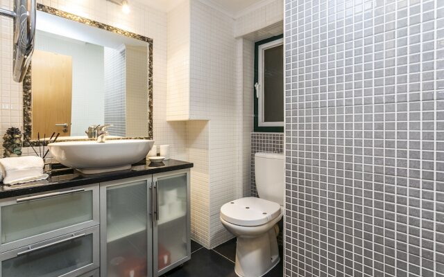 LxWay Apartments Correeiros