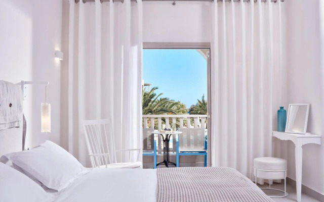 Santo Miramare Resort