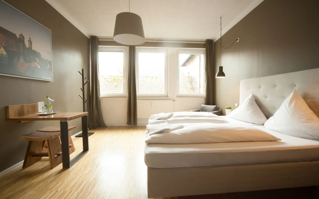 Five Reasons Hotel & Hostel
