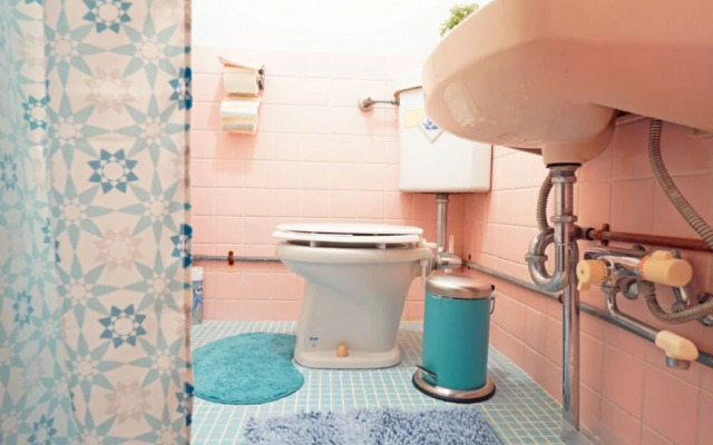 Yokohama Classic Apartment