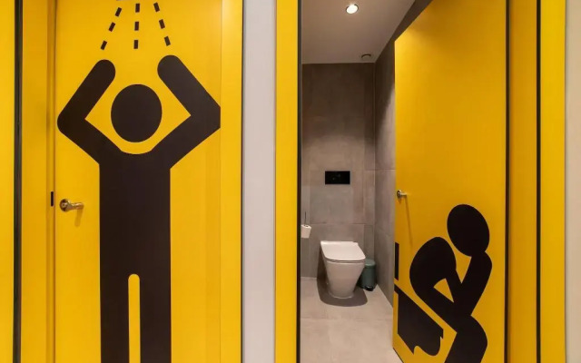 Petit Hostel La Latina - Adults Only