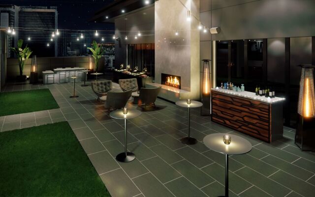 Tempo By Hilton Nashville Downtown