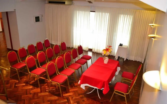 Colonial