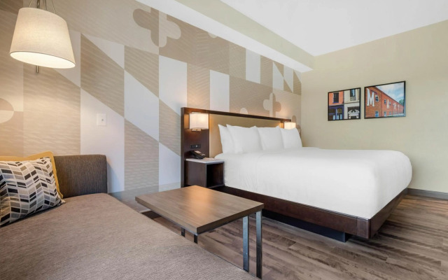 Cambria Hotel College Park