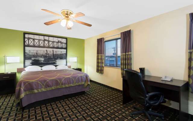 Super 8 by Wyndham Marietta