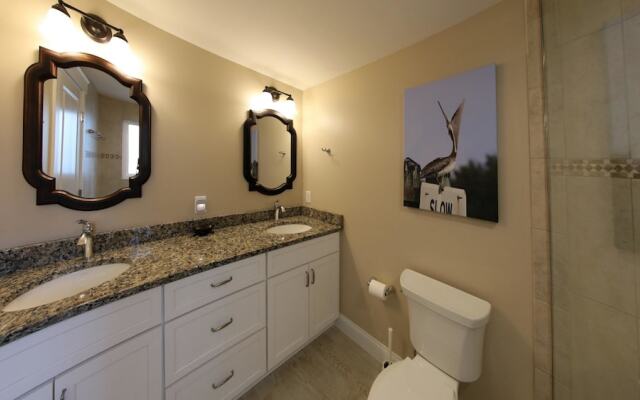 AMI Beach Home Apartment 4