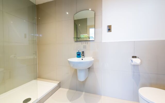 Royal Princes Suites