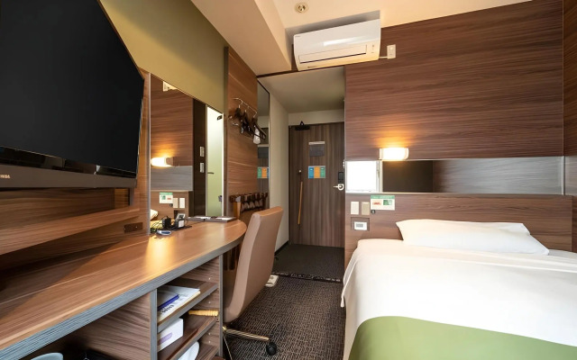 Super Hotel Mito Natural Onsen (Umesato no Yu)