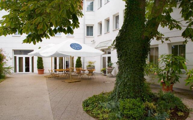 EA Hotel Populus