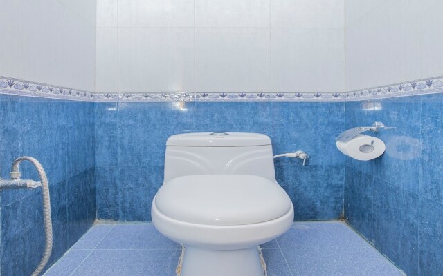 OYO 6889 Elite Deluxe Rooms