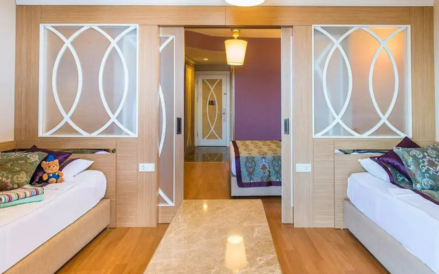 Club Dem Spa & Resort Hotel