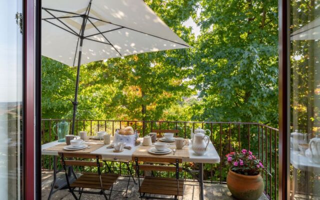 House De Pedral Castelo de Neiva