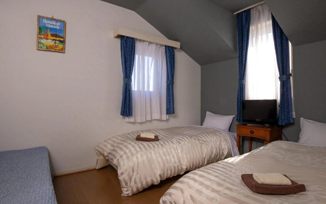 Yugawara Bay Mandarin House