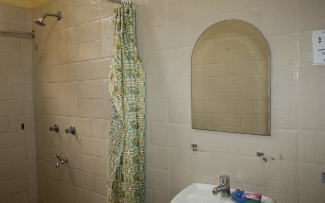 Elmeiz Place Guest House