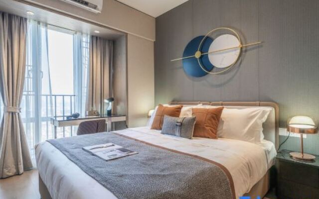 Zunxiang International Apartment (Shenzhen Futian Convention and Exhibition Cente)