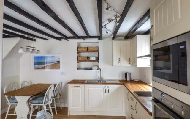 Waverley Cottage