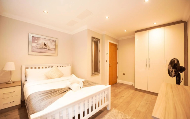 Malthouse Court