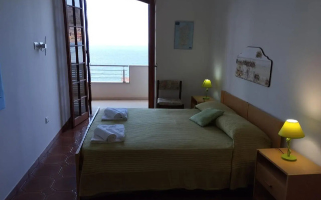 B&B Monti La Marina
