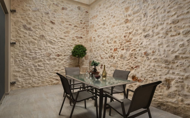 Dimitra Apts - Studio With Veranda