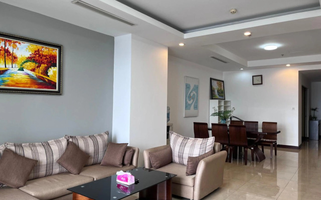 Vinhomes Royal City Luxury Apartment 2 Br