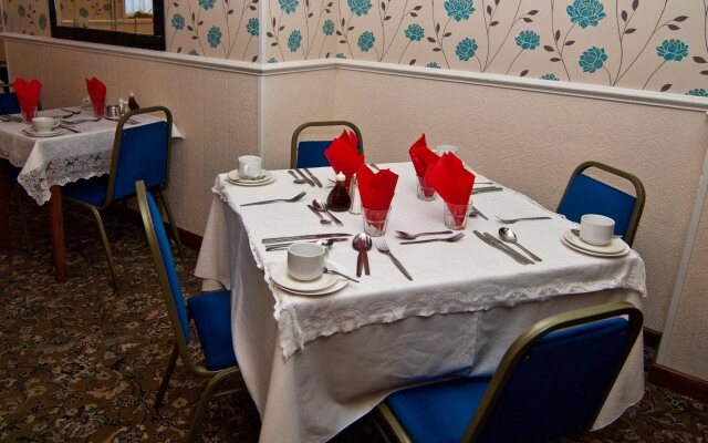 The Jubilee Hotel West- with Spa Facilities