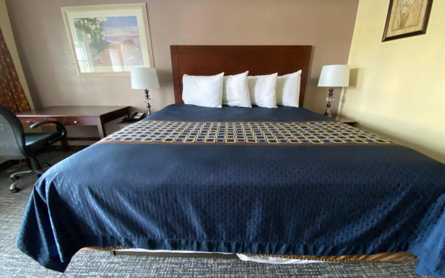 BeachWay Inn