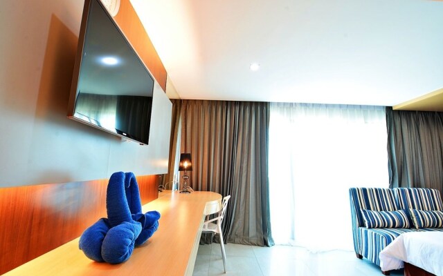 Golden Dragon Beach Resort