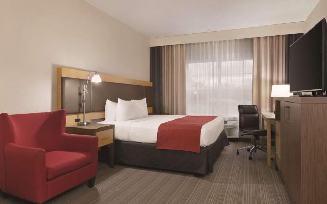 Country Inn & Suites by Radisson, Fairborn South, OH