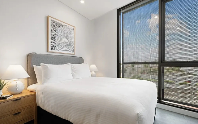Bright Studio in Fremantle With Modern Finishes