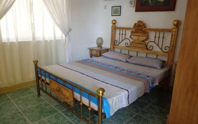 White Castle Resort & Hotel