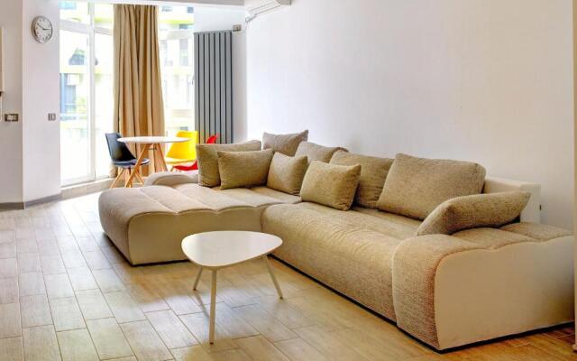 Apartament Hampton 1 by Alezzi