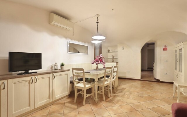 Short-let Florence apartment 3 bedrooms Mercato Centrale