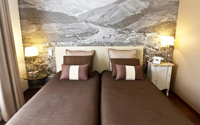 Oca Ribeira do Porto Hotel