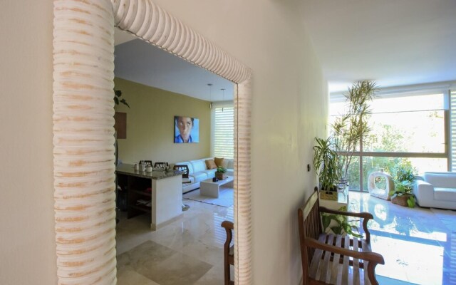 Resort Amenities Penthouse by Olahola