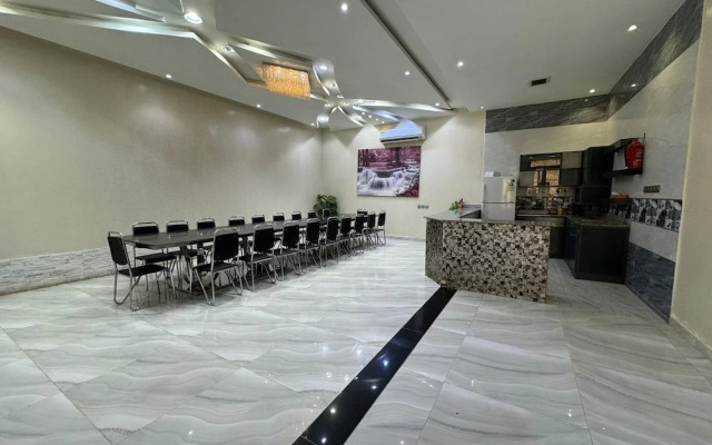 VIP resort chalet 23