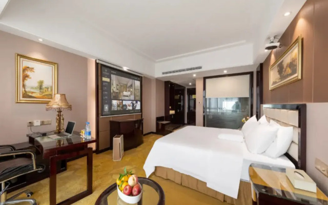 Vienna International Zhongshan North Station