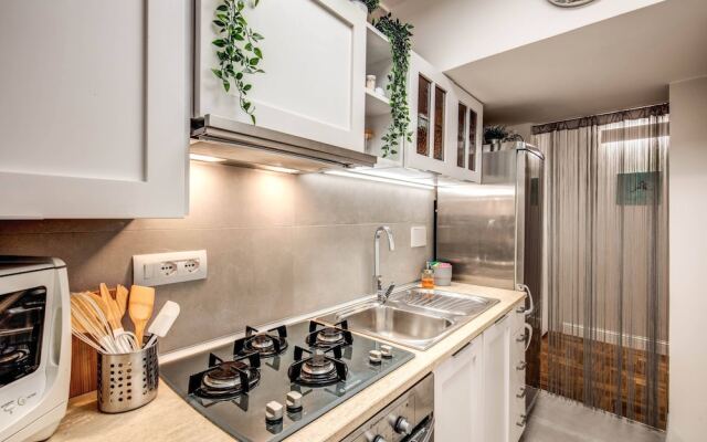 Travel & Stay - Scala