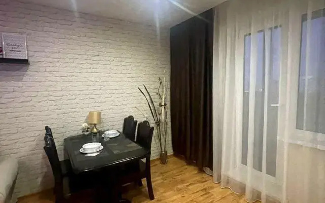 Gold Apart on 54A Beivel Street