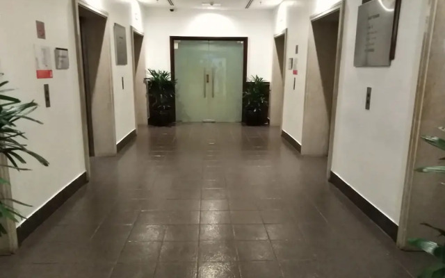 Times Apartment Suites at Times Square