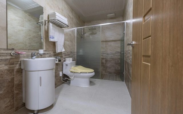 Jeju Bunker Hotel & Resort