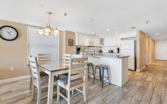 212 Beach Place Condos