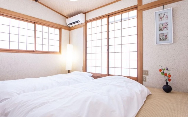 Planet3 / Huge House Namba 10Min Jr #9 Nanba Npl62 - Gli 106978 – Guest Rooms – Osaka