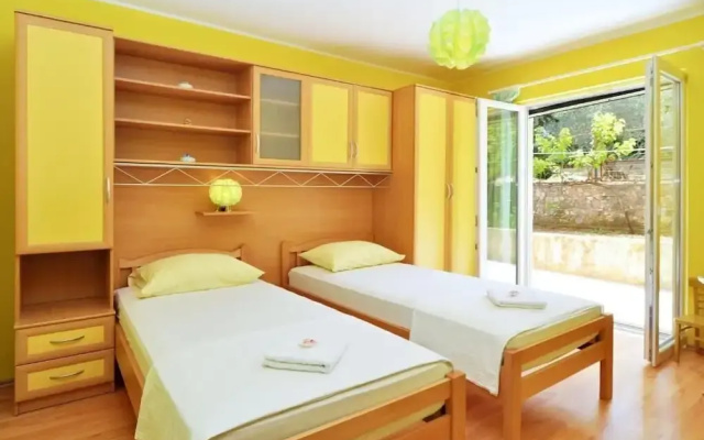 Apartment Steli