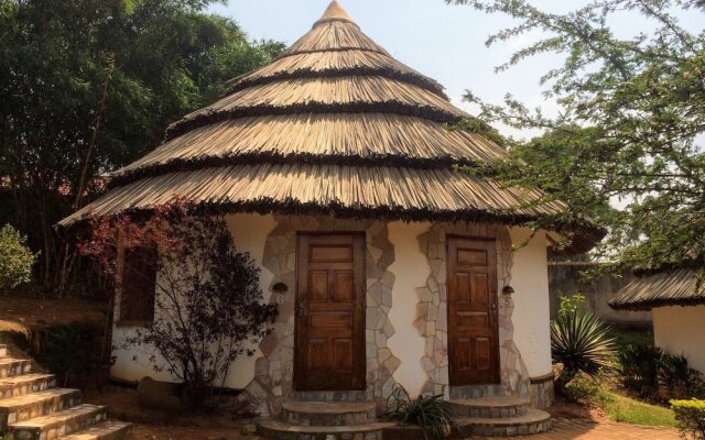 Banda Lodge