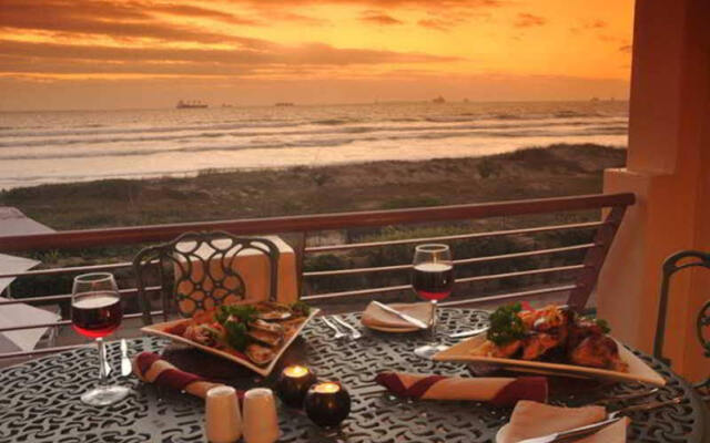 Unit 323 Leisure Bay Luxury Suites